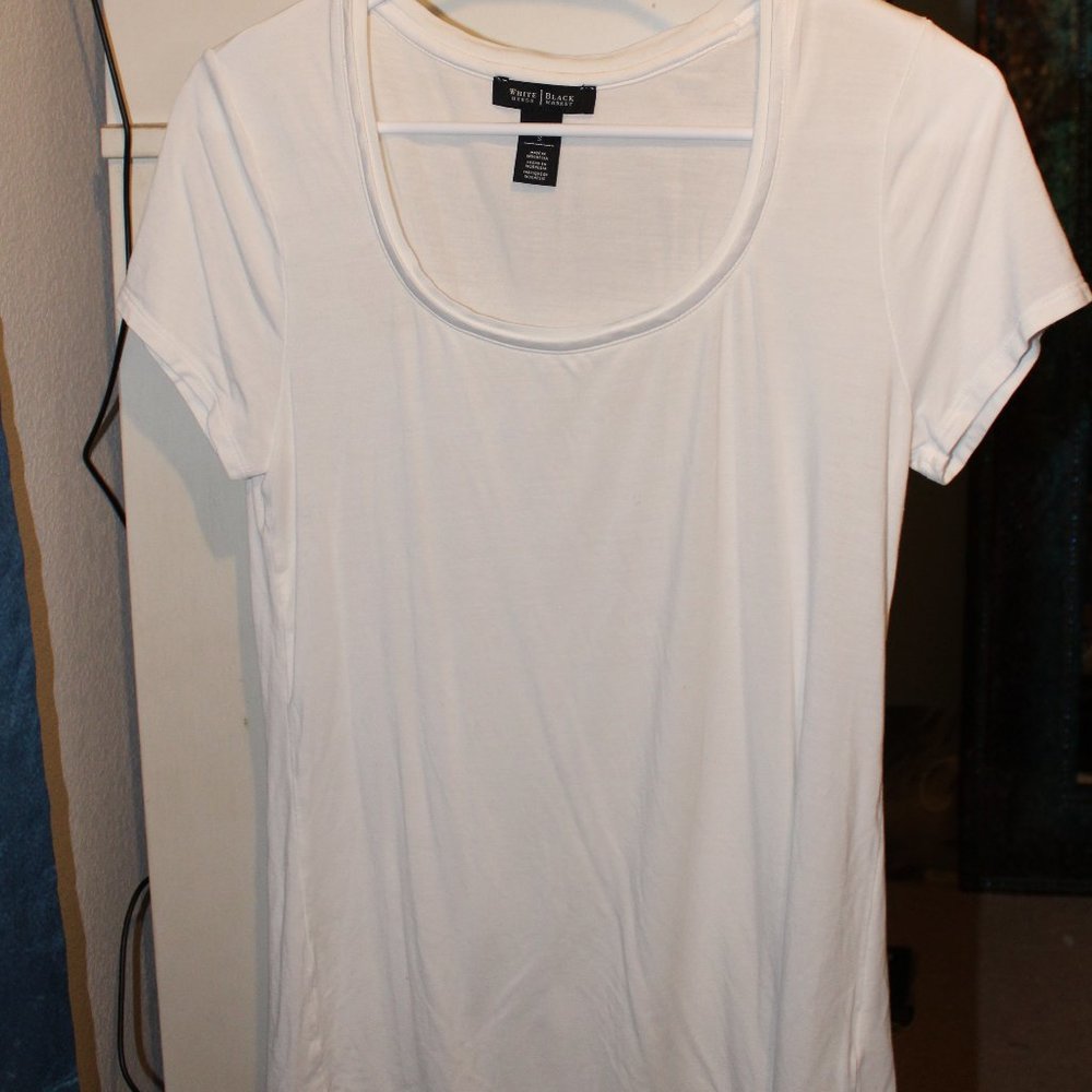 White House Black Market classic white tee